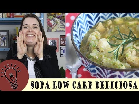 SOPA LOW CARB DE ABOBRINHA COM FRANGO